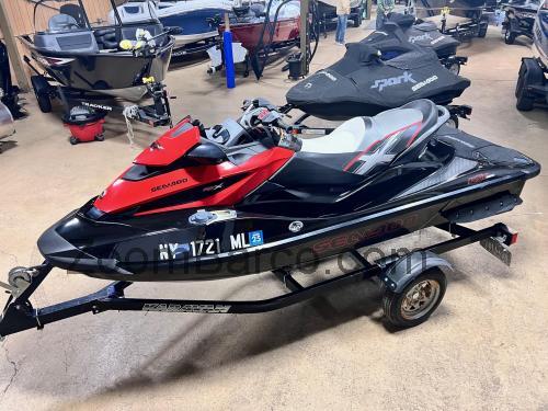 Sea Doo RXT-X 260 ficha-técnica e avaliações